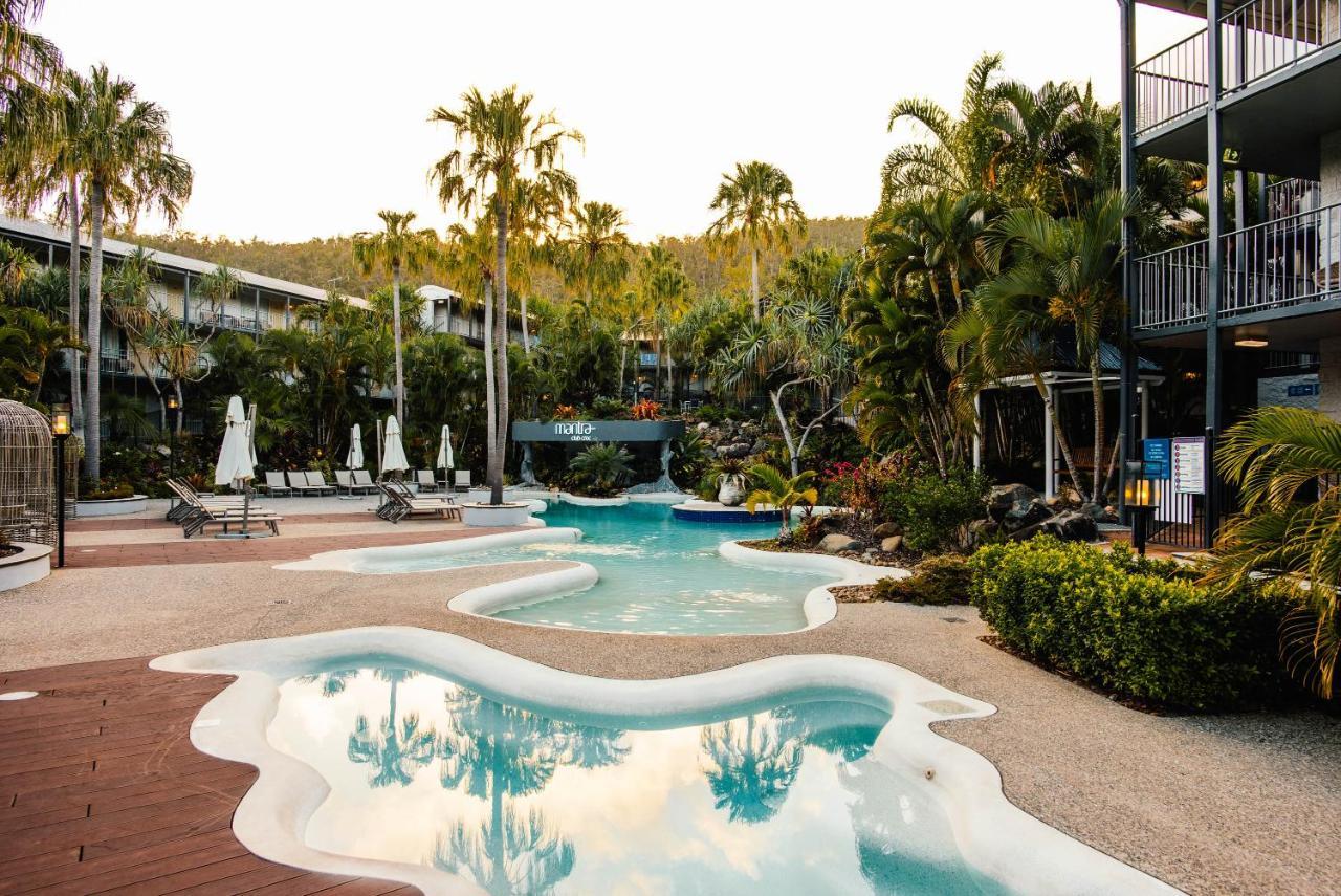 Mantra Club Croc Hotel Airlie Beach Exterior photo